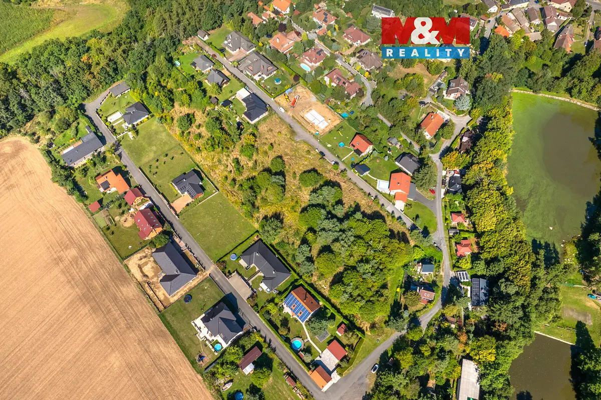 Prodej pozemku 995 m², Březí u Říčan · Březí