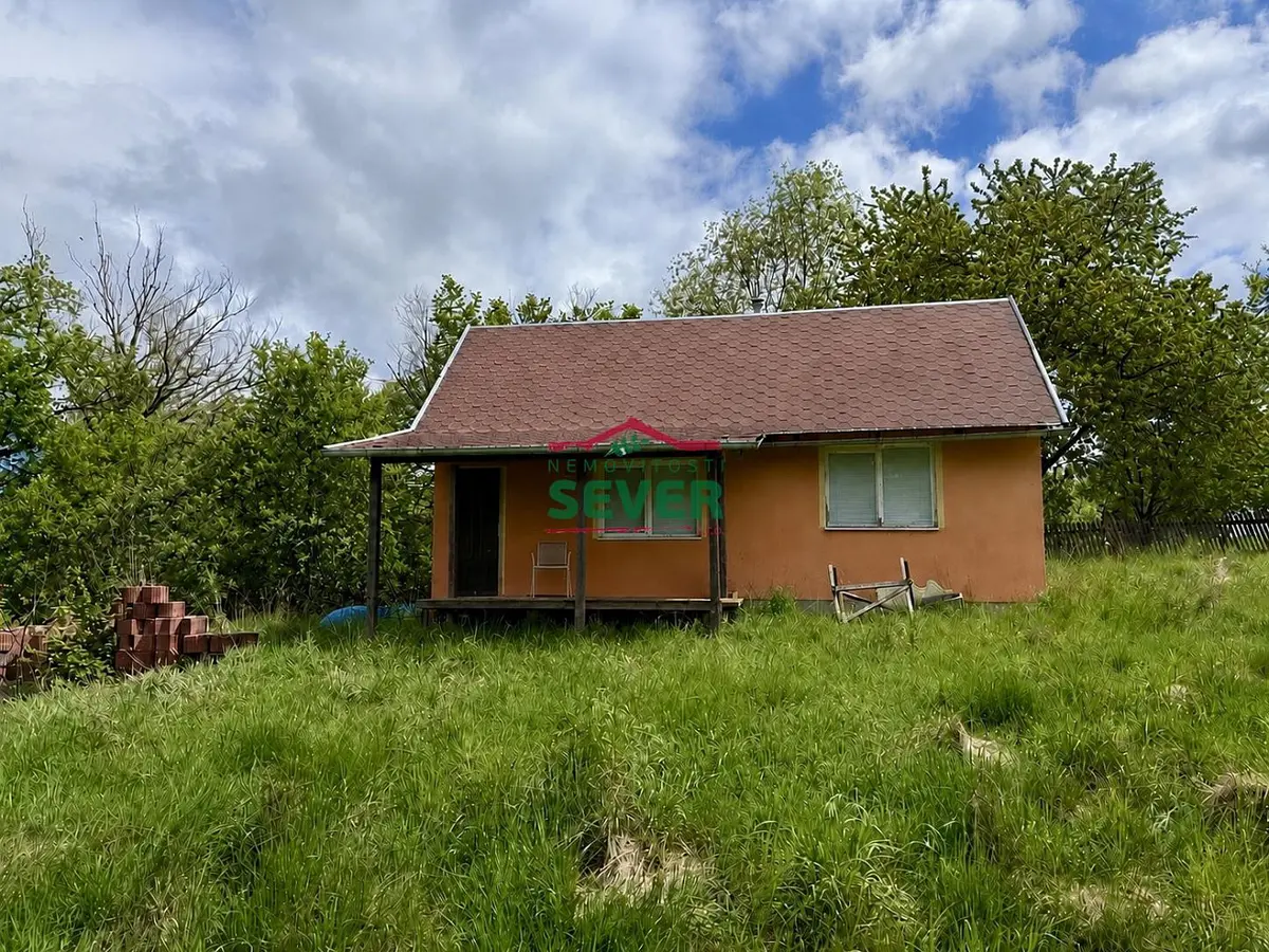 Prodej pozemku 1929 m², Jelení · Lubenec