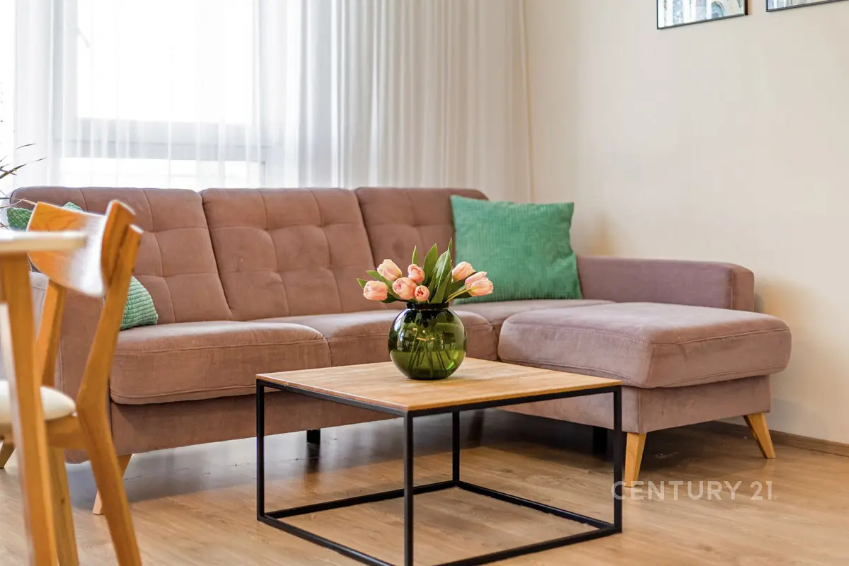 Prodej bytu 3+kk 92 m², Bermanova · Čakovice