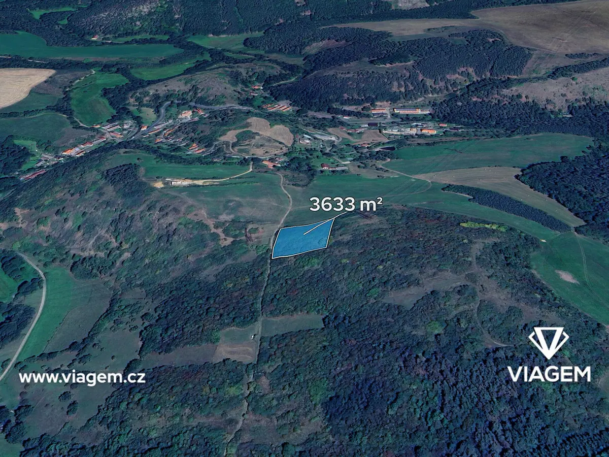 Prodej pozemku 3633 m², Kamenec