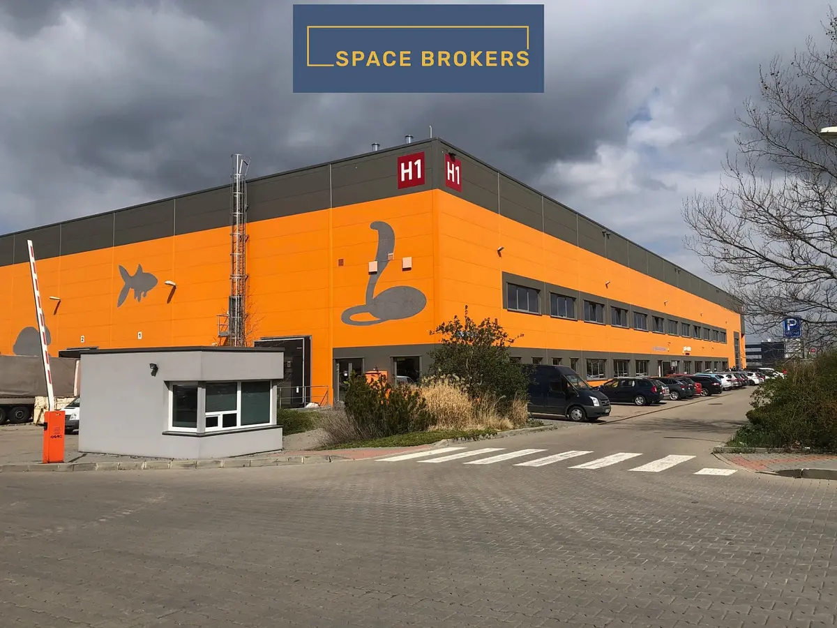 Pronájem komerčního prostoru 4766 m², Praha