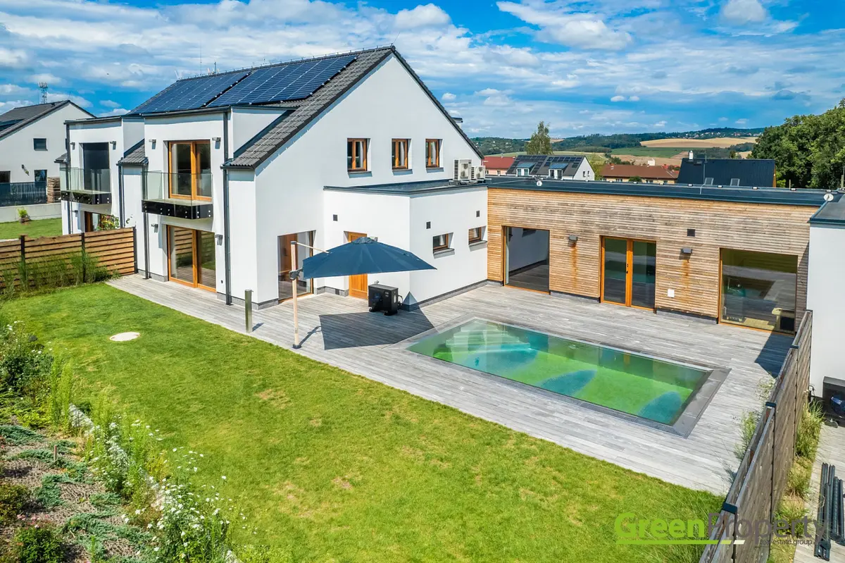Prodej domu 308 m², Chocerady - Komorní Hrádek · okres Benešov