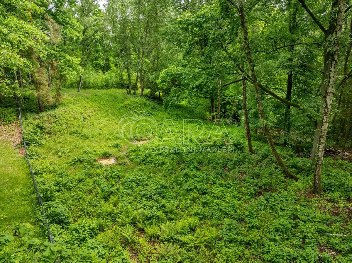 Prodej pozemku 519 m², Hrubá Skála · okres Semily