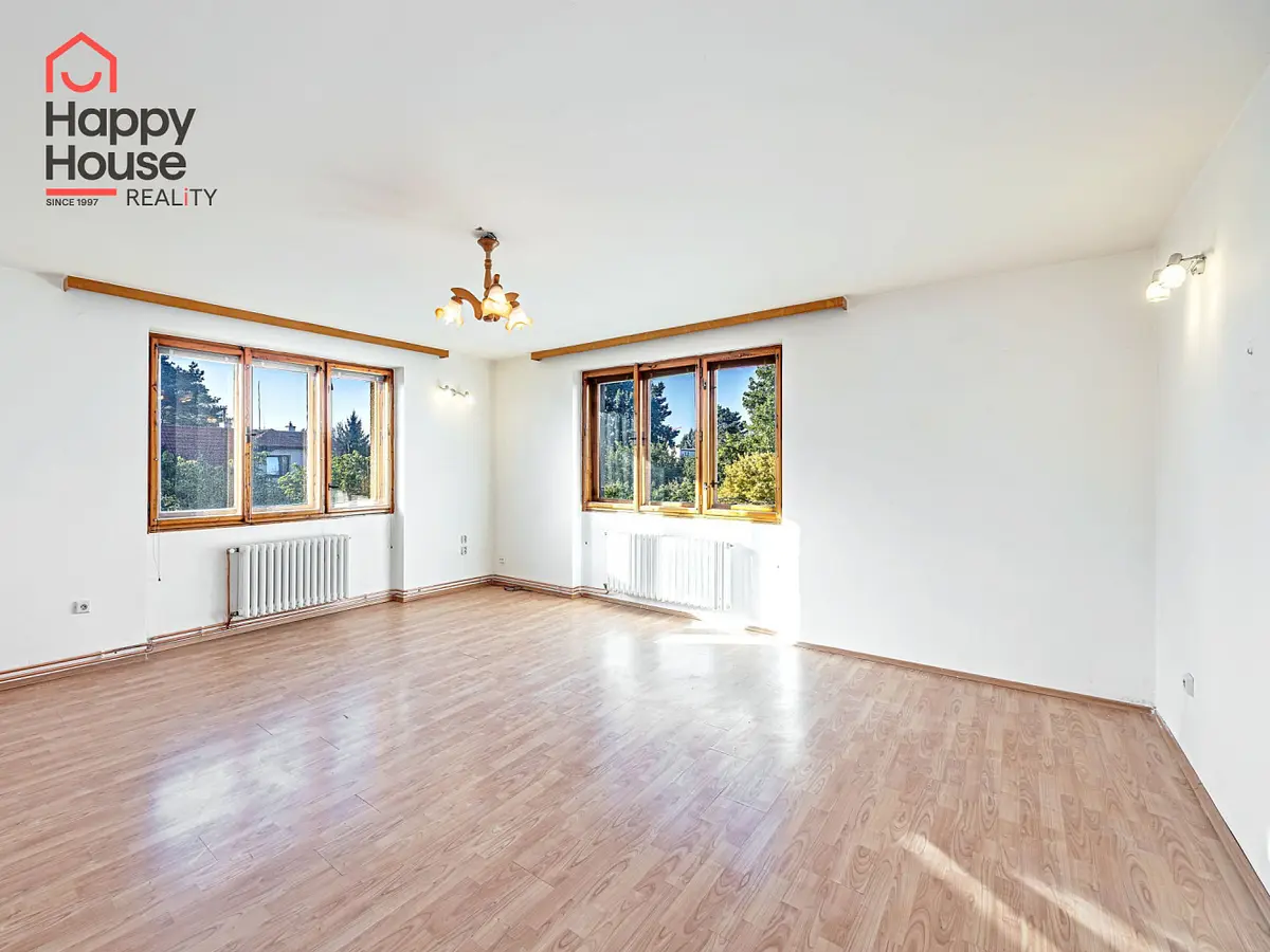 Prodej bytu 4+1 102 m², Rašovská · Vinoř