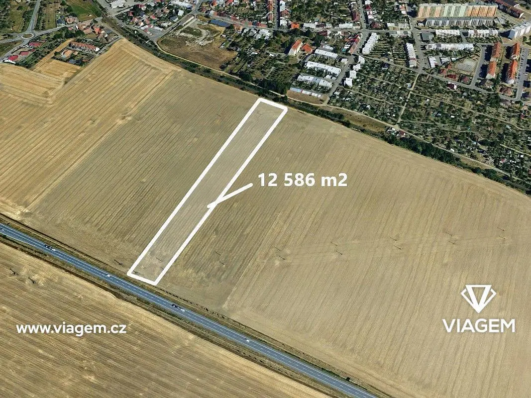 Prodej pozemku 2517 m², Moravské Budějovice · okres Třebíč