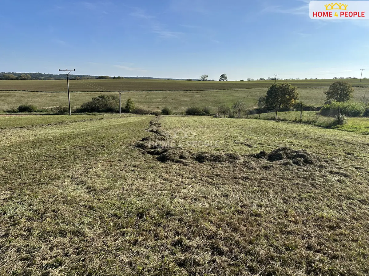 Prodej pozemku 244 m², Černokostelecká · Černé Voděrady