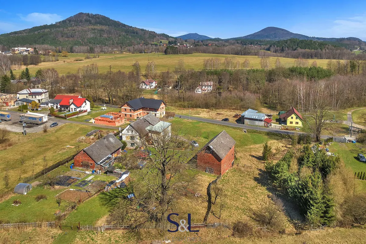 Prodej pozemku 2960 m², Tovární · Cvikov