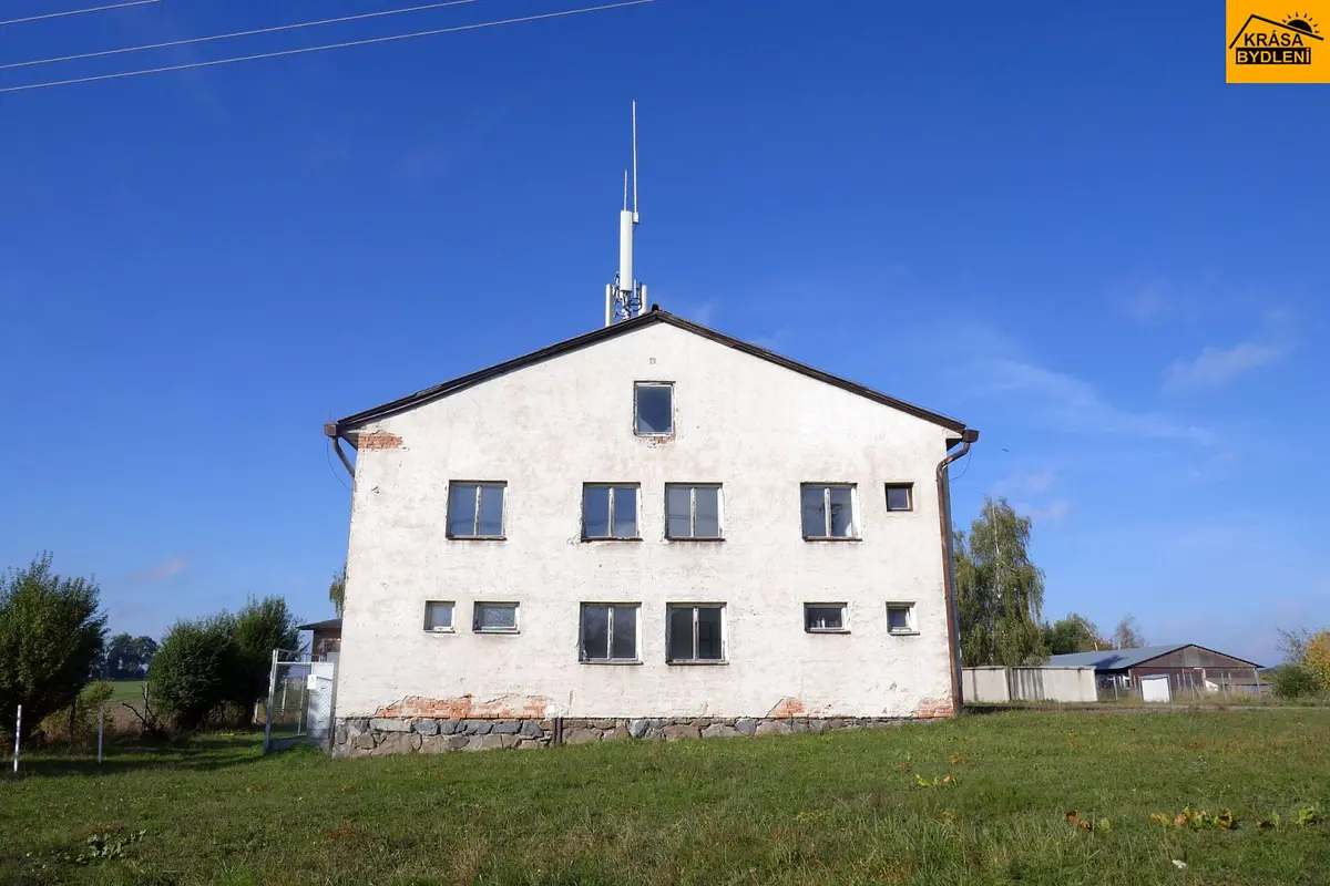Prodej komerčního prostoru 3963 m², Moravec · okres Žďár nad Sázavou