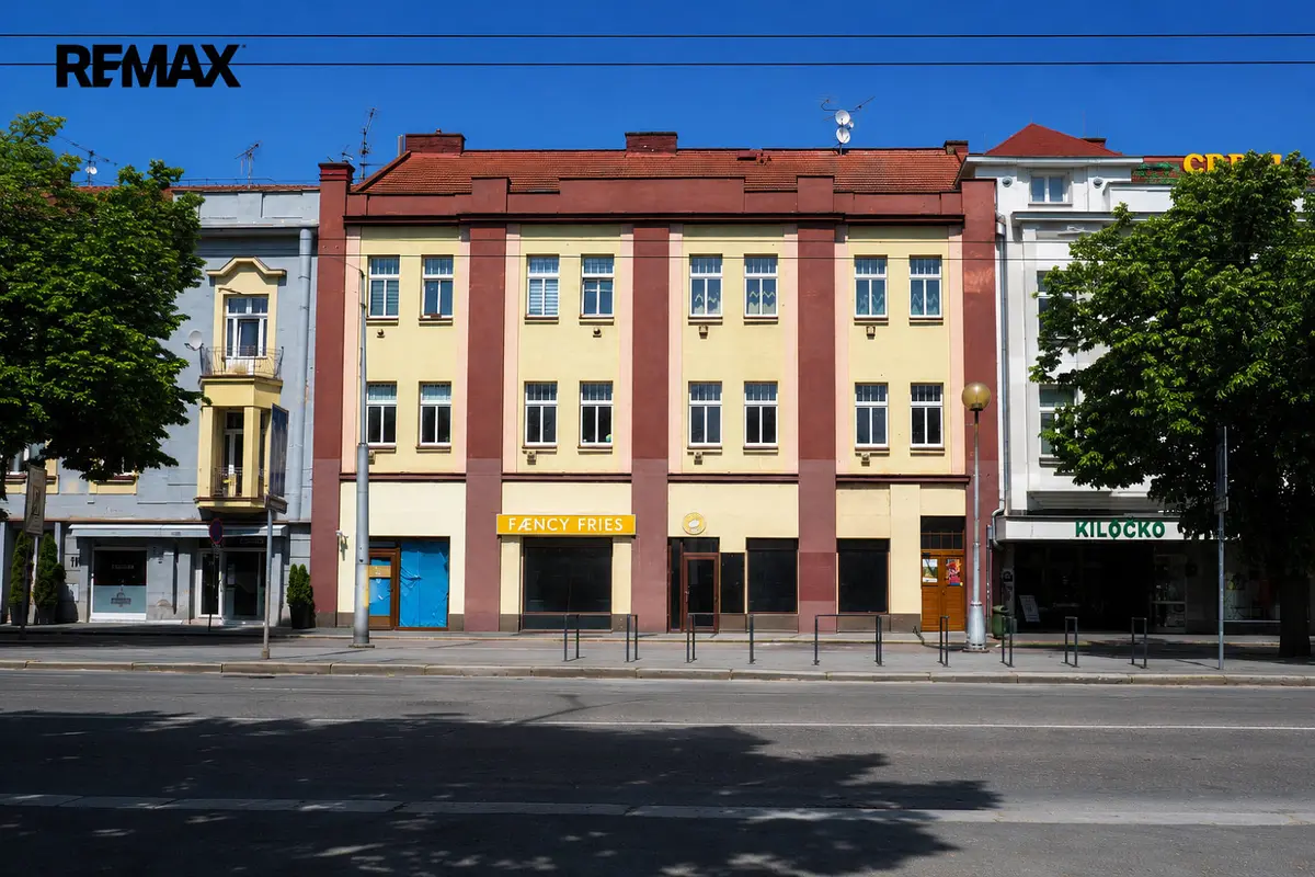 Pronájem komerčního prostoru 121 m², třída Karla IV. · Střed města · Hradec Králové