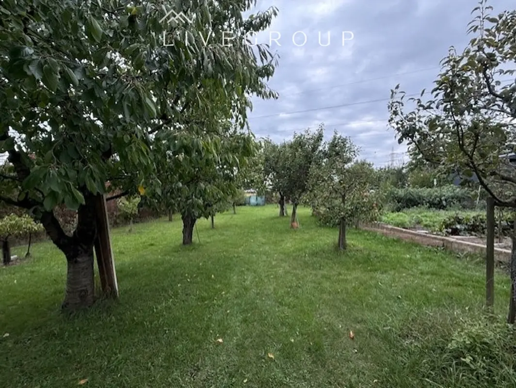 Prodej pozemku 180 m², Modřice · okres Brno-venkov