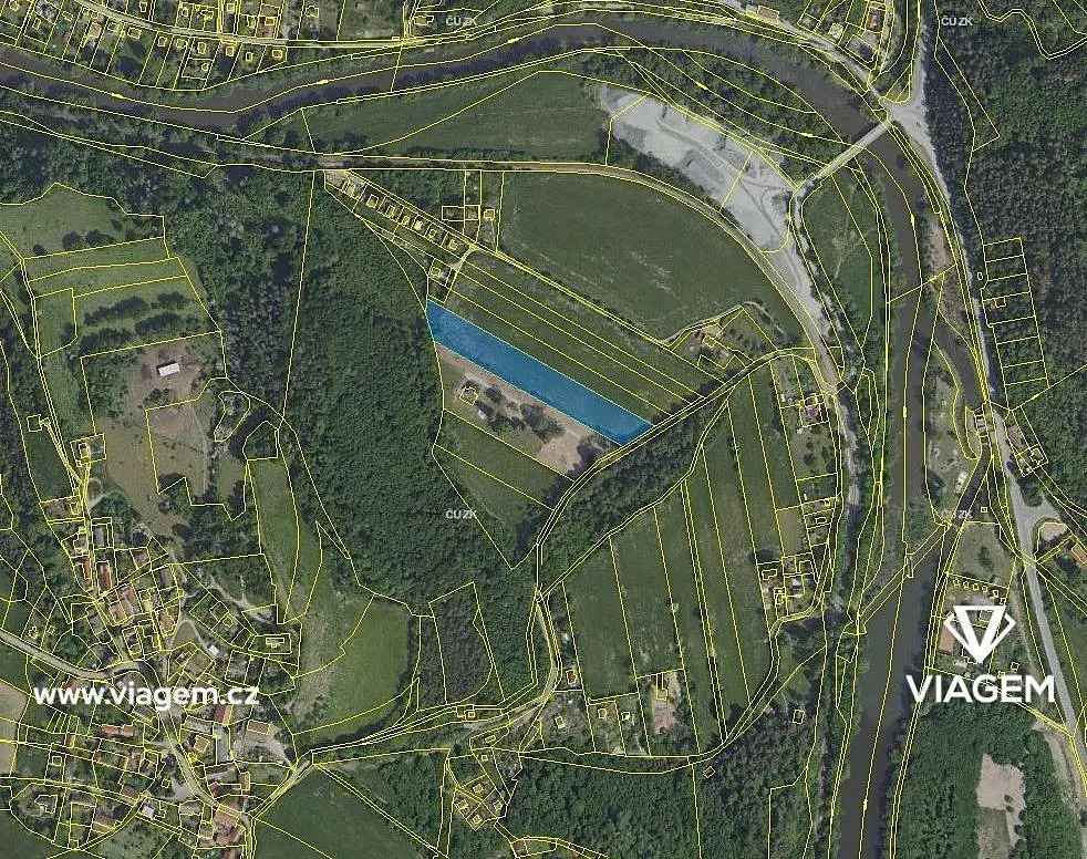 Prodej pozemku 2088 m², Chocerady · okres Benešov
