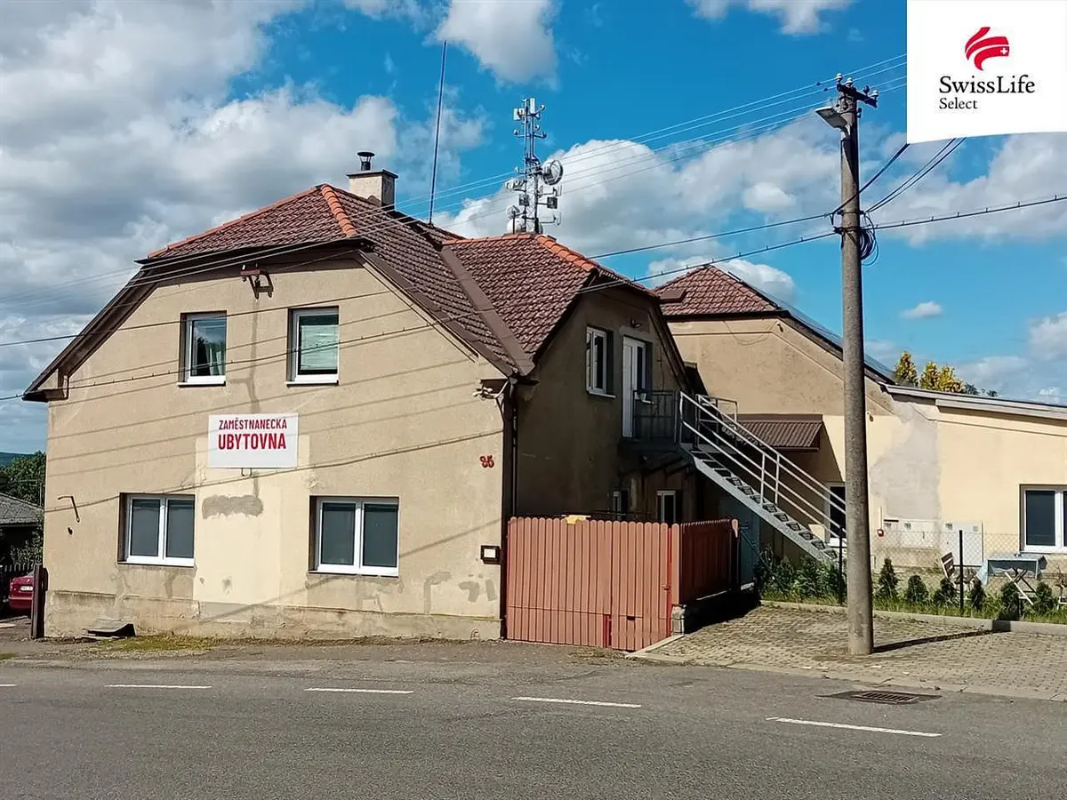 Pronájem komerčního prostoru 499 m², Holé Vrchy · Dobrovice