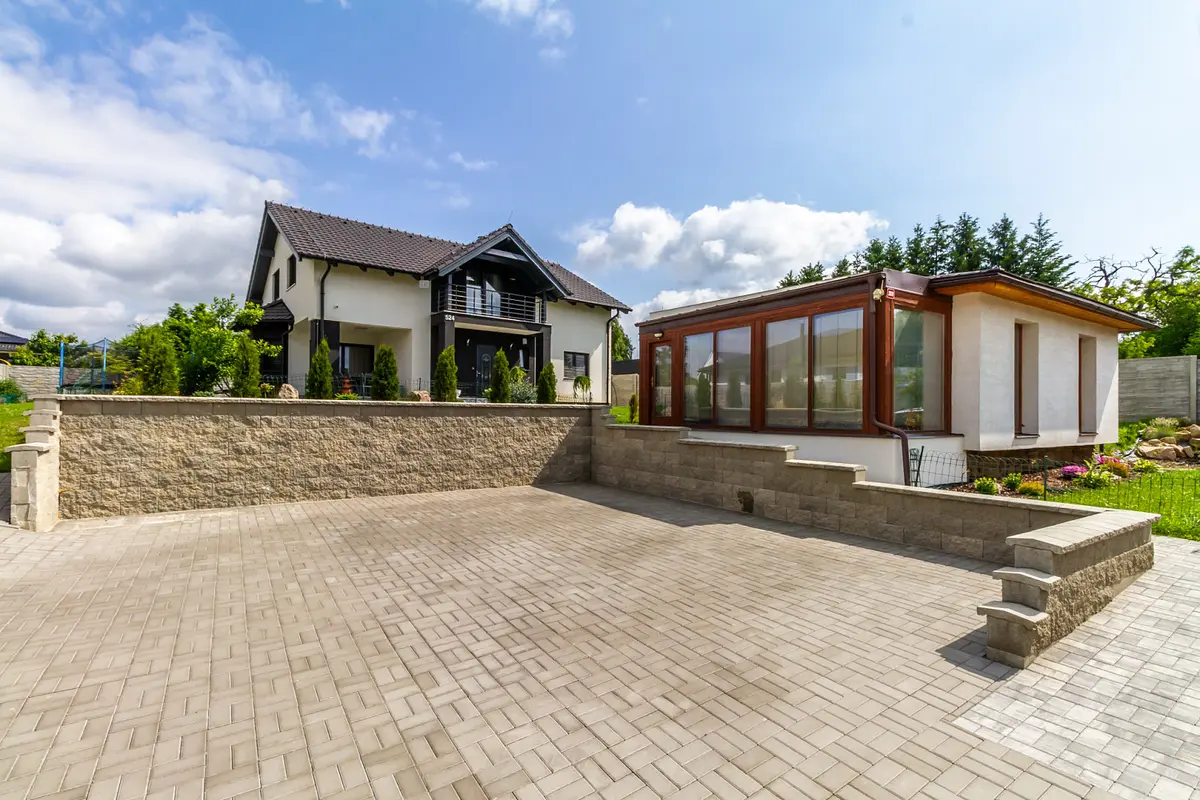 Prodej domu 243 m², Mariánská · Babice