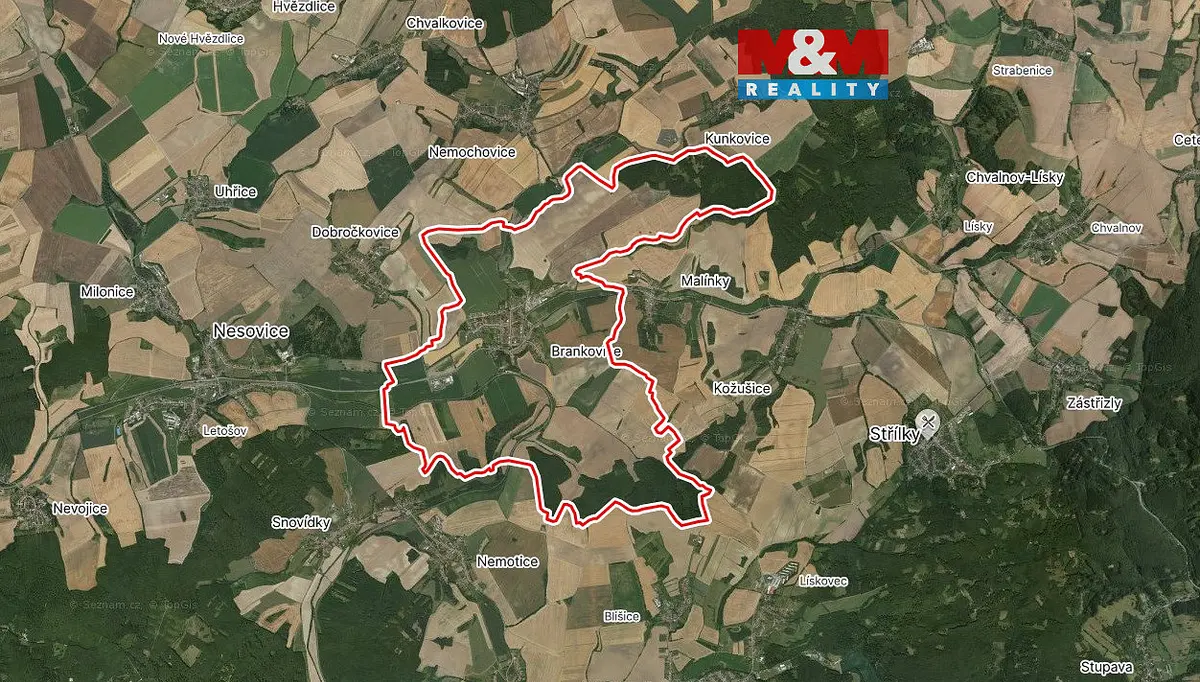 Prodej pozemku 2004 m², Náměstí · Brankovice