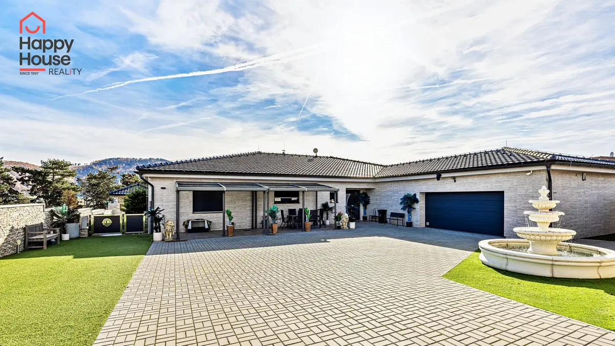 Prodej domu 378 m², Na Výsluní · Levín u Berouna · Králův Dvůr