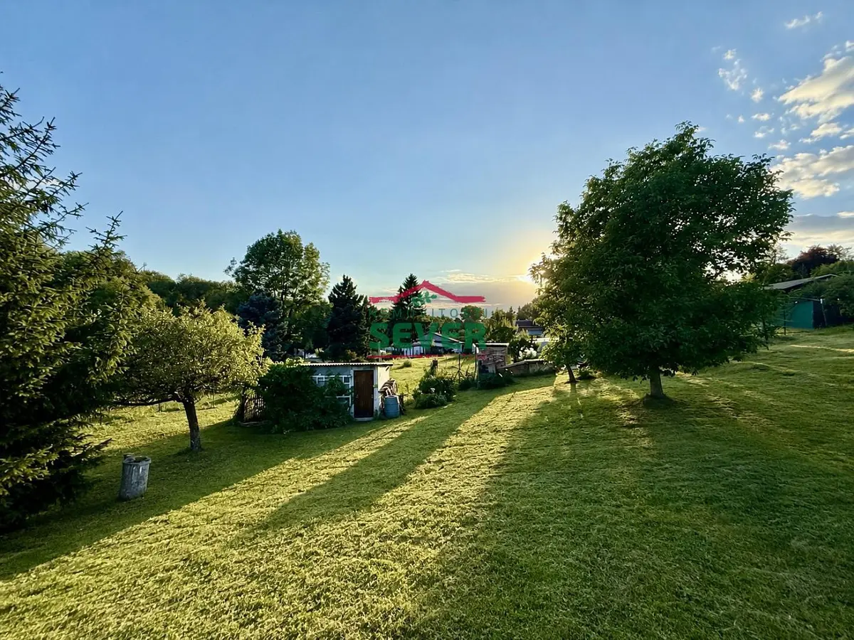 Prodej pozemku 541 m², Pod Školou · Braňany