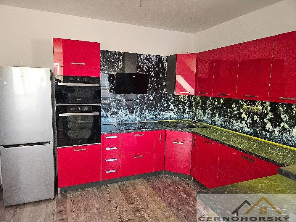 Pronájem bytu 2+kk 75 m², Zahradní · Lubenec