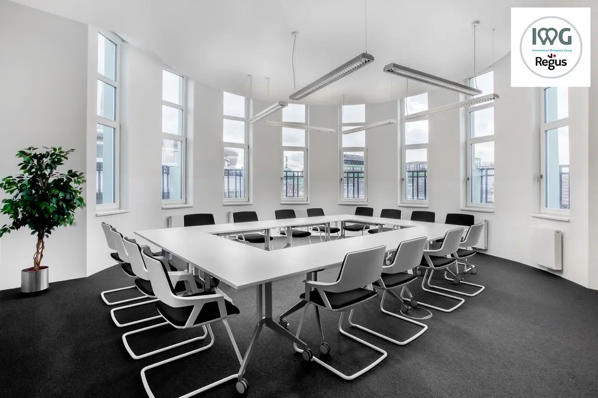 Pronájem komerčního prostoru 110 m², Na Perštýně · Staré Město