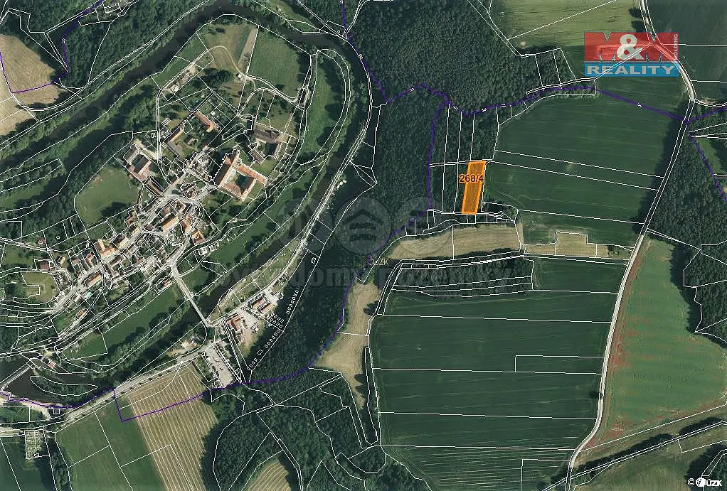 Prodej pozemku 2465 m², Zlatá Koruna · okres Český Krumlov
