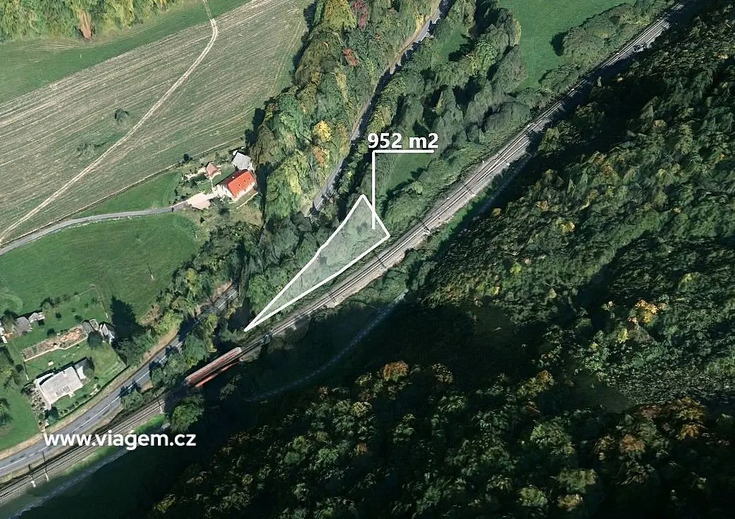 Prodej pozemku 952 m², Lanšperk · Dolní Dobrouč