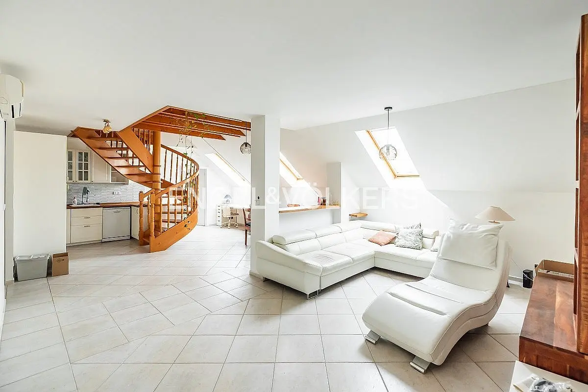 Pronájem bytu 3+kk 90 m², Ostrovní · Nové Město