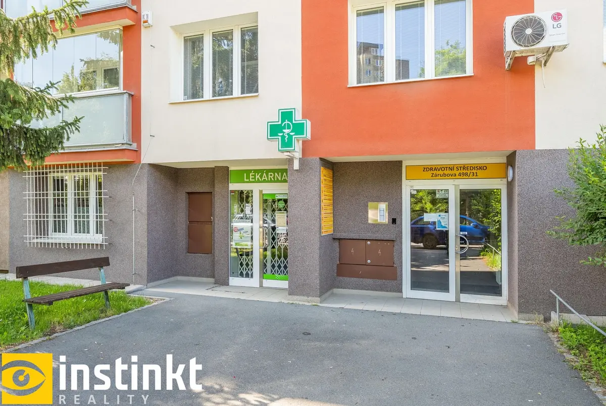 Prodej komerčního prostoru 95 m², Zárubova · Kamýk