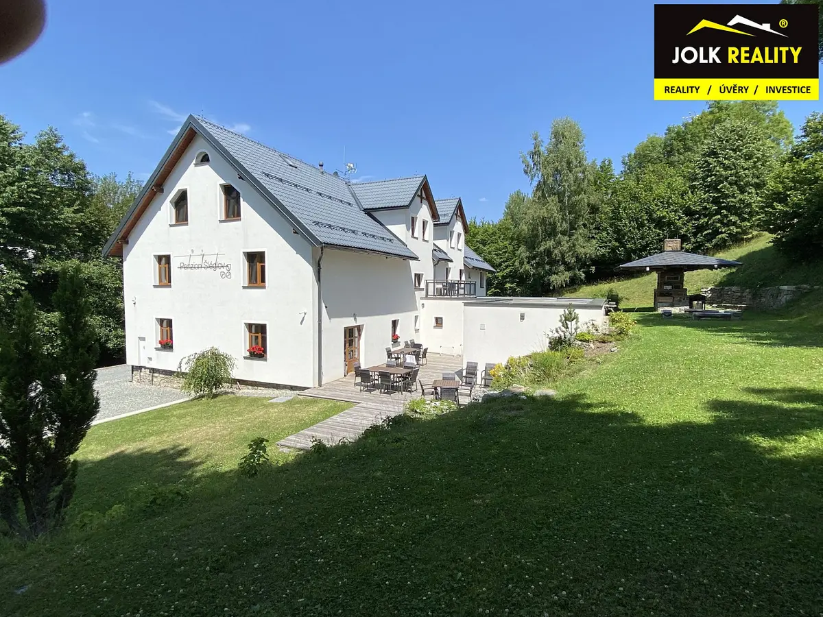 Prodej komerčního prostoru 800 m², Šléglov · okres Šumperk