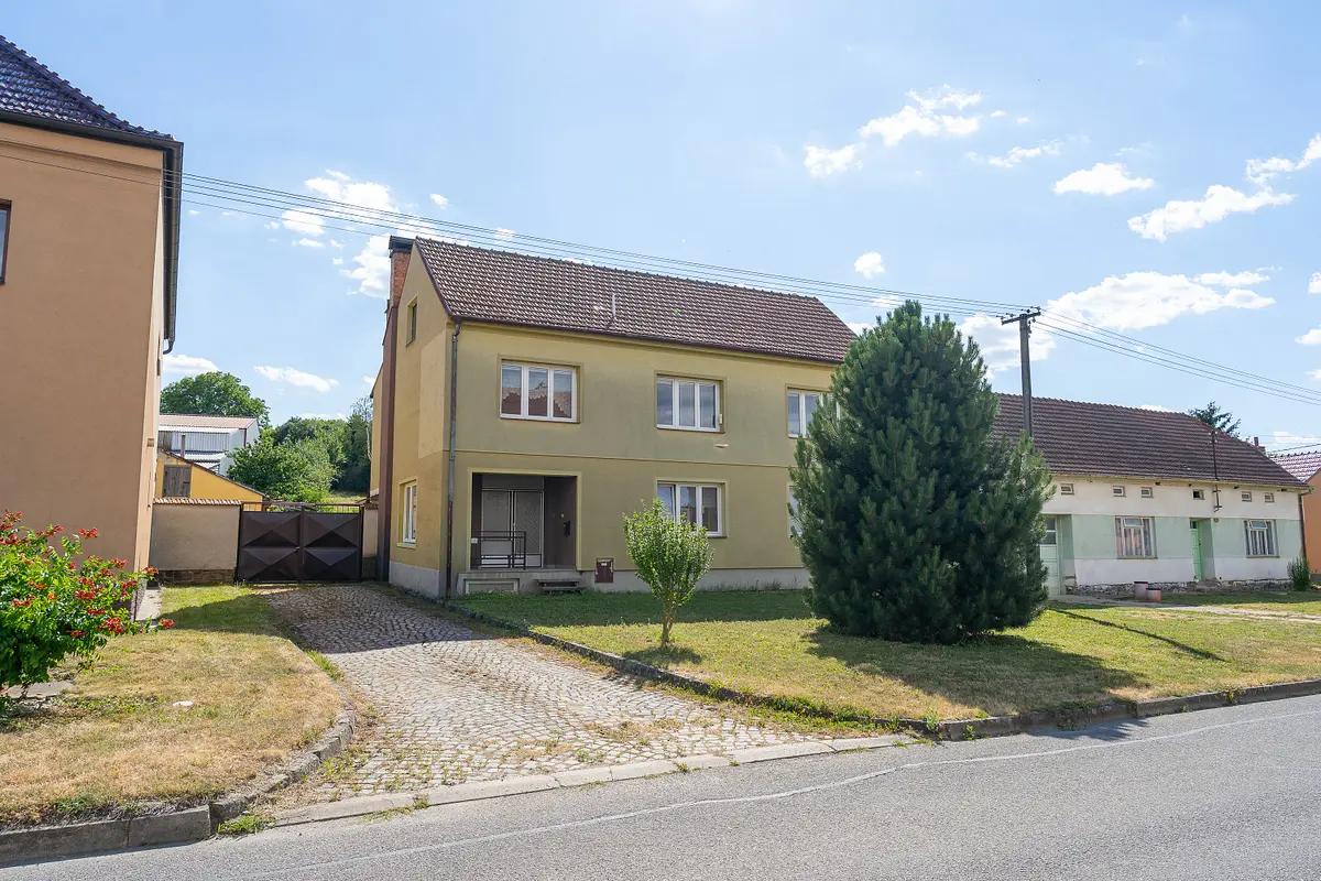 Prodej domu 258 m², Rašovice · okres Vyškov