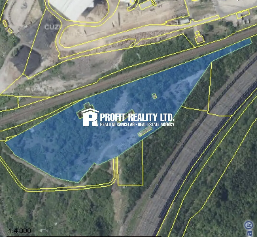 Prodej pozemku 32450 m², Most - Komořany