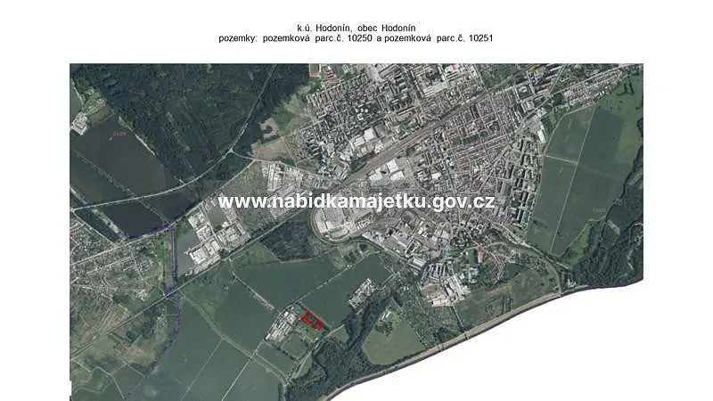 Prodej pozemku 15621 m², Hodonín