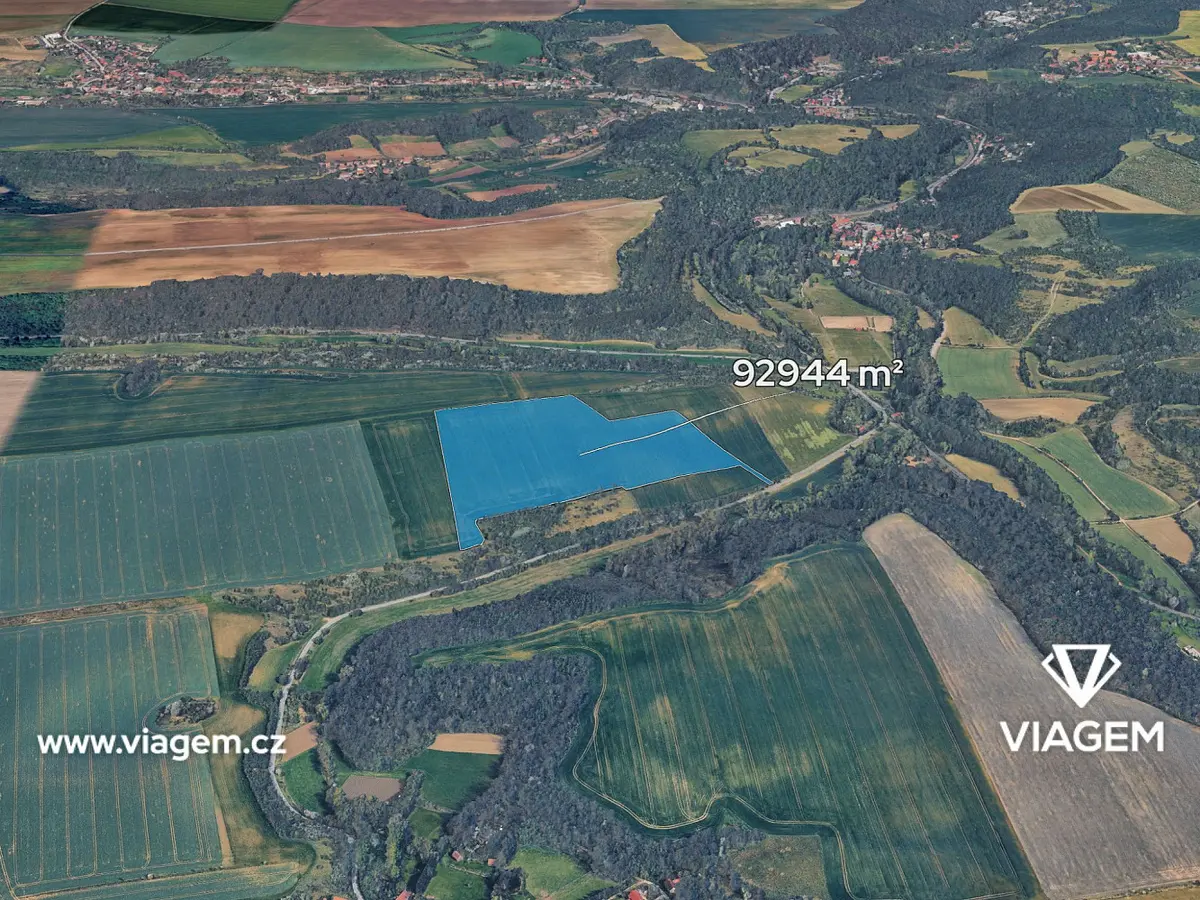 Prodej pozemku 92944 m², Kováry · Zákolany