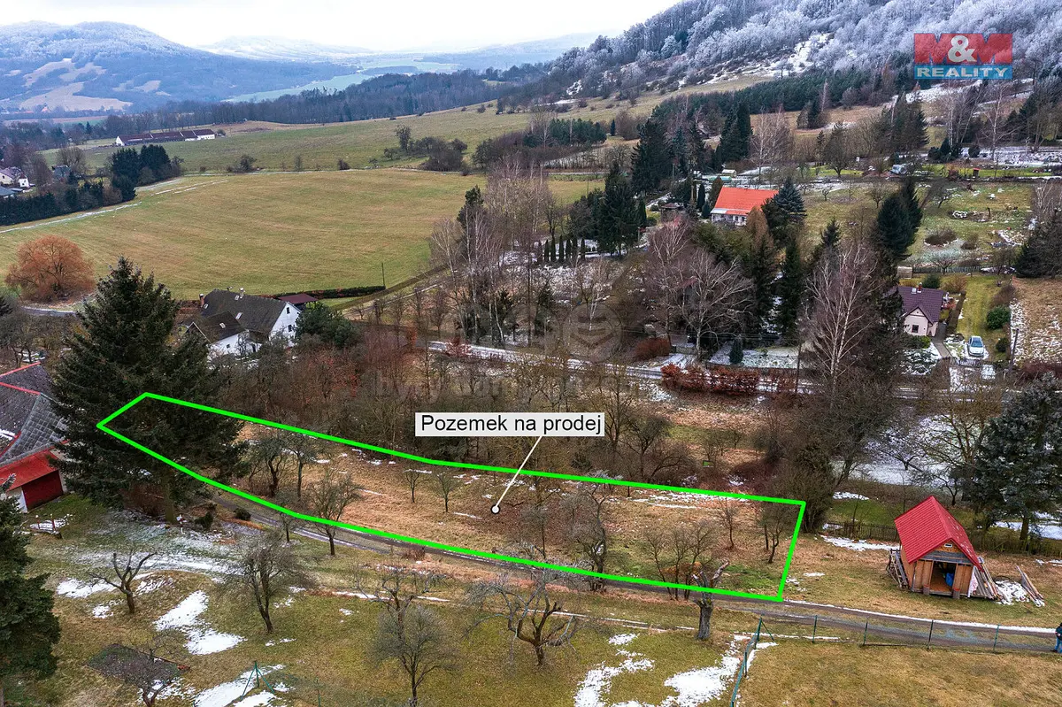 Prodej pozemku 1537 m², Žandov - Radeč · okres Česká Lípa