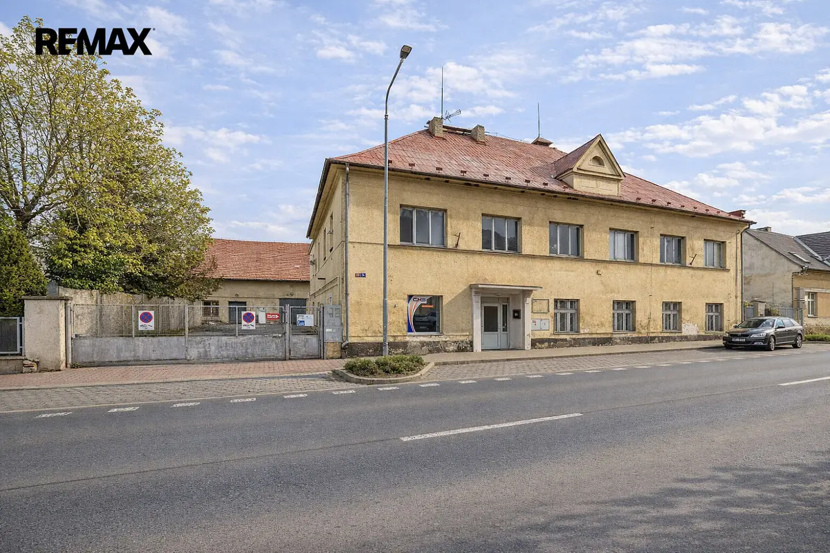 Pronájem komerčního prostoru 1270 m², Masarykova · Hořelice · Rudná