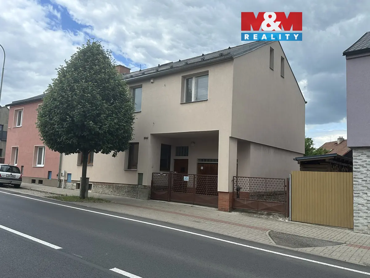 Prodej domu 200 m², Riegrova · Louny