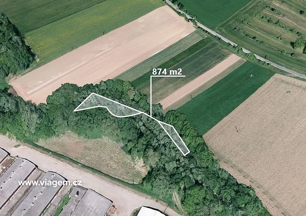 Prodej pozemku 814 m², Podhradní Lhota · okres Kroměříž
