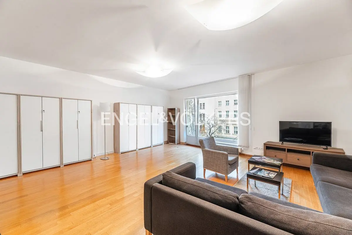 Pronájem bytu 4+kk 130 m², Senovážné náměstí · Nové Město