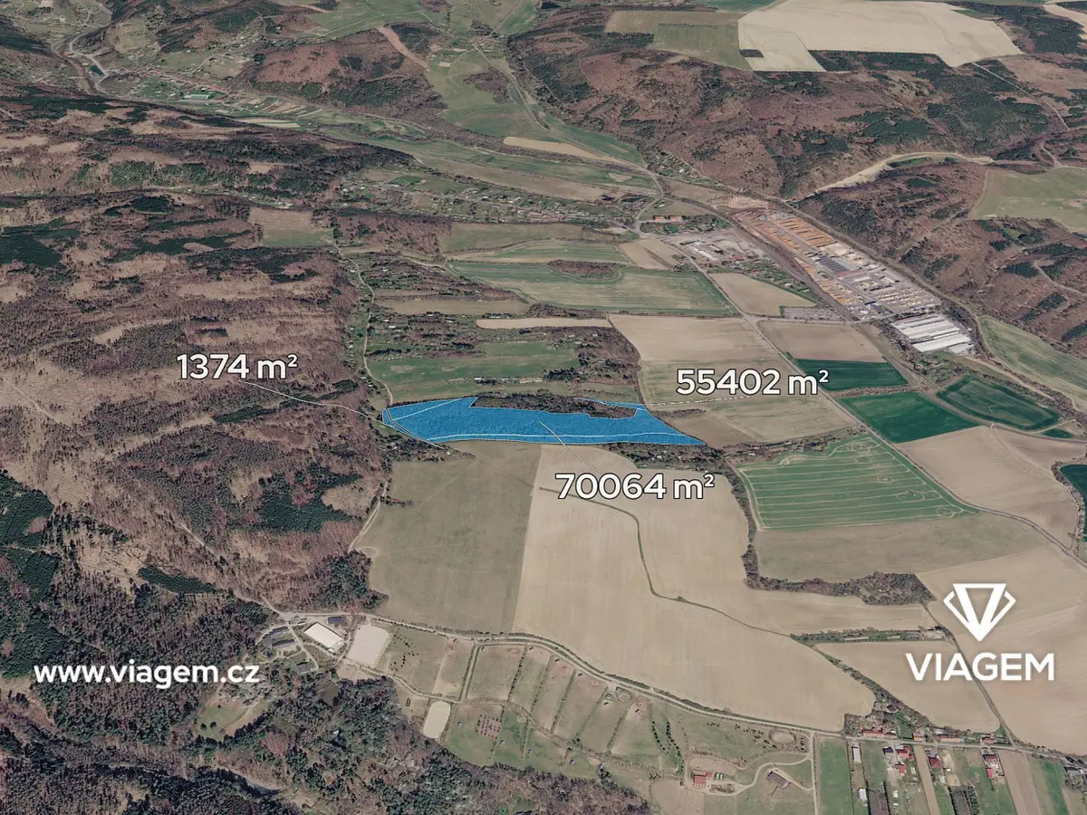 Prodej pozemku 4754 m², Ptení · okres Prostějov