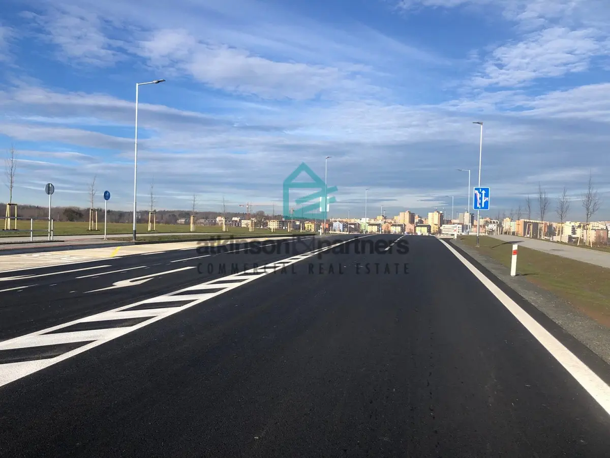 Prodej pozemku 22531 m², České Budějovice - České Budějovice 2