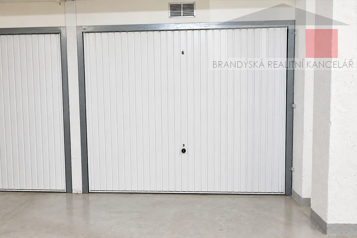 Prodej garáže 15 m², Bassova · Vysočany