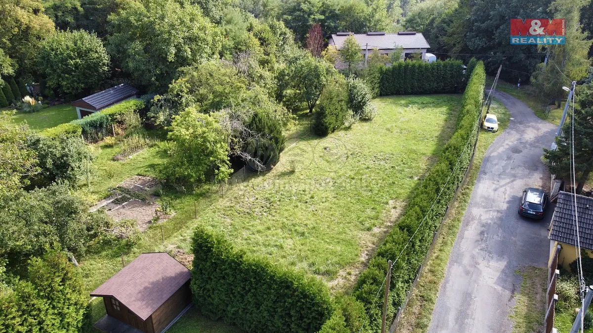 Prodej pozemku 900 m², Lipová · Ohrobec