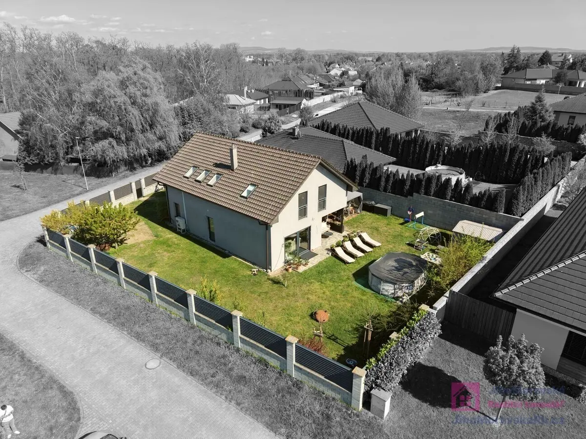 Prodej domu 195 m², Dobrovolského · Lužice u Hodonína · Lužice