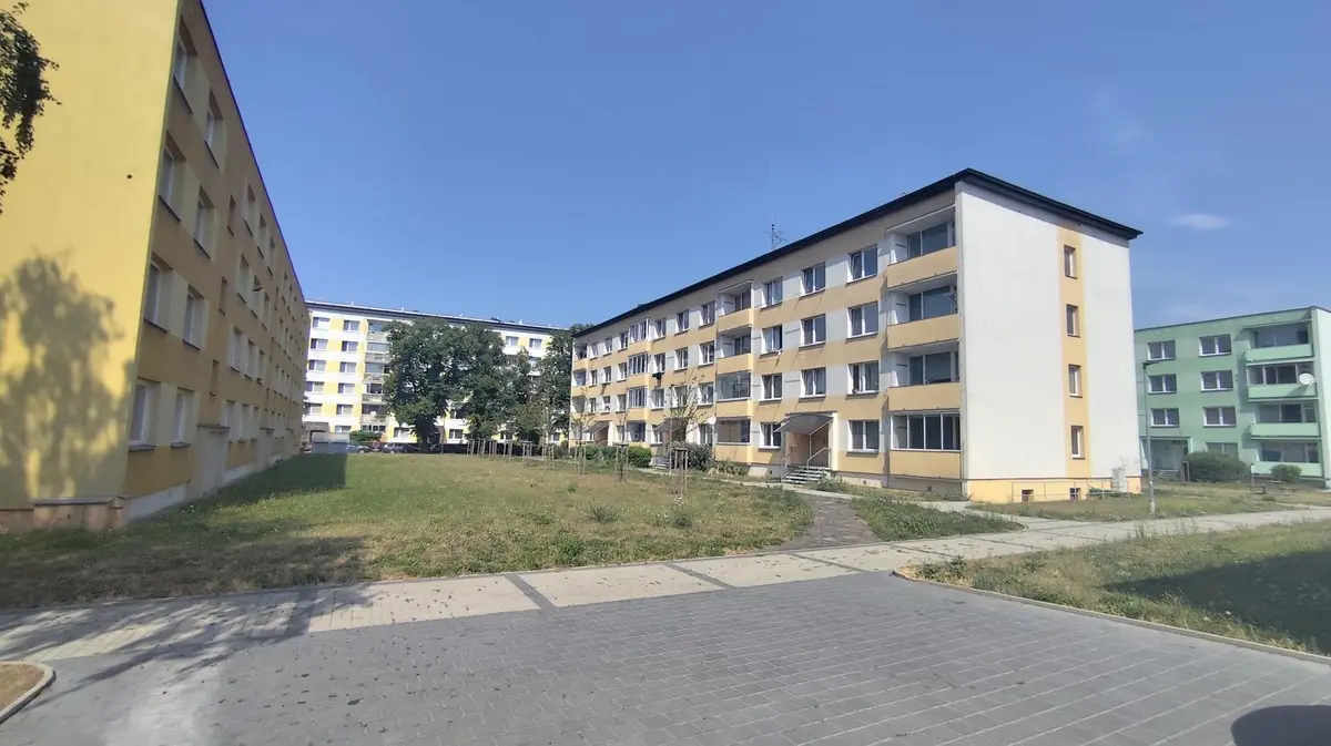Prodej bytu 1+1 35 m², Ostrov · Žatec
