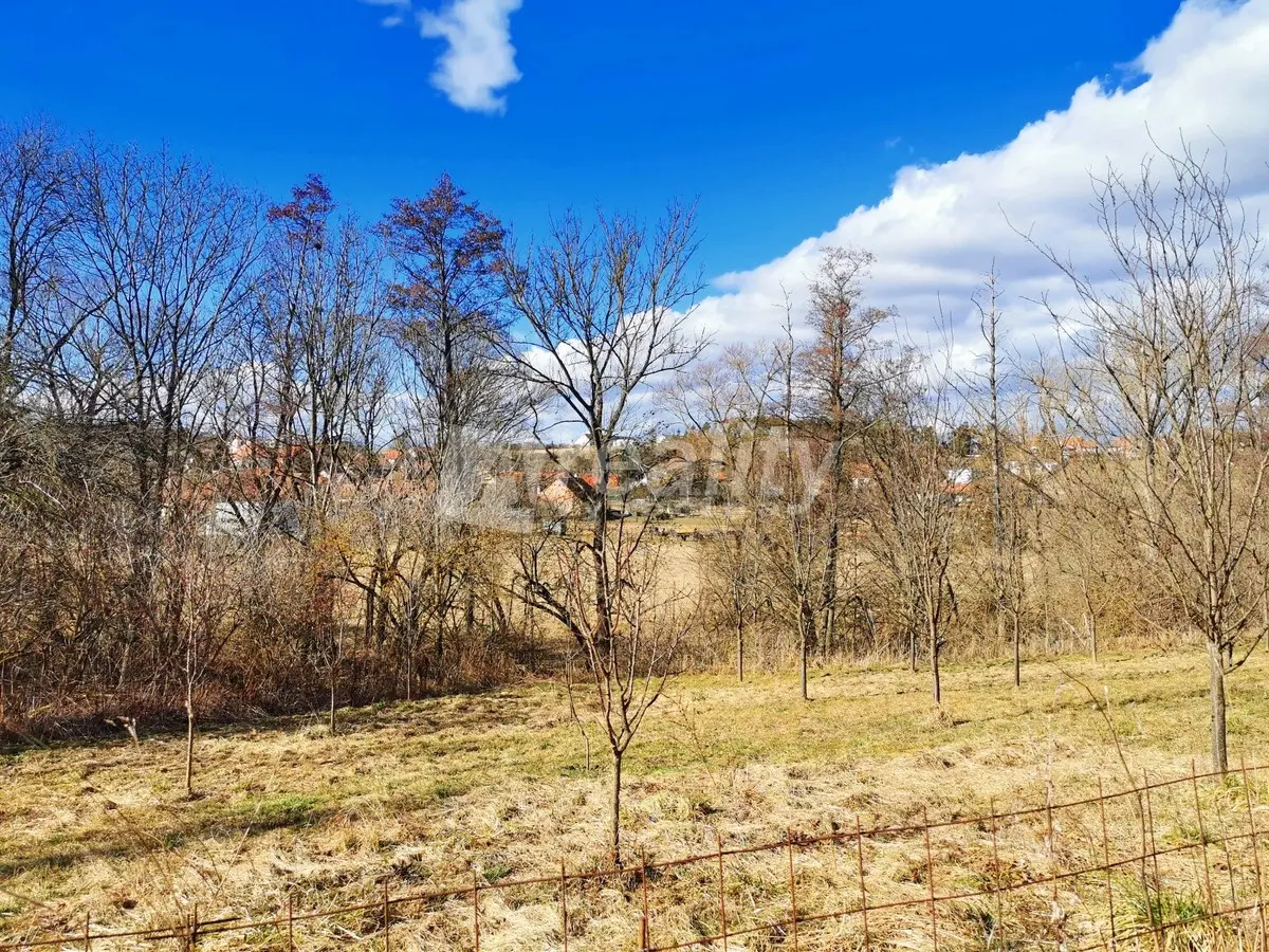 Prodej pozemku 1975 m², Biskupice-Pulkov - Biskupice