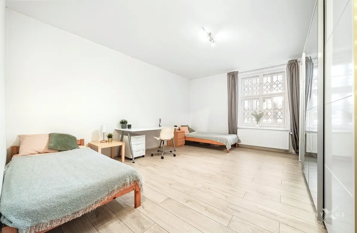Prodej bytu 4+1 100 m², Bubenská · Holešovice