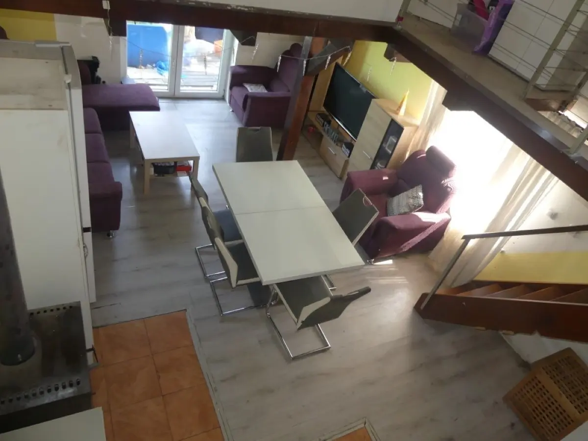Prodej bytu 1+kk 67 m², Sportovní · Mělník