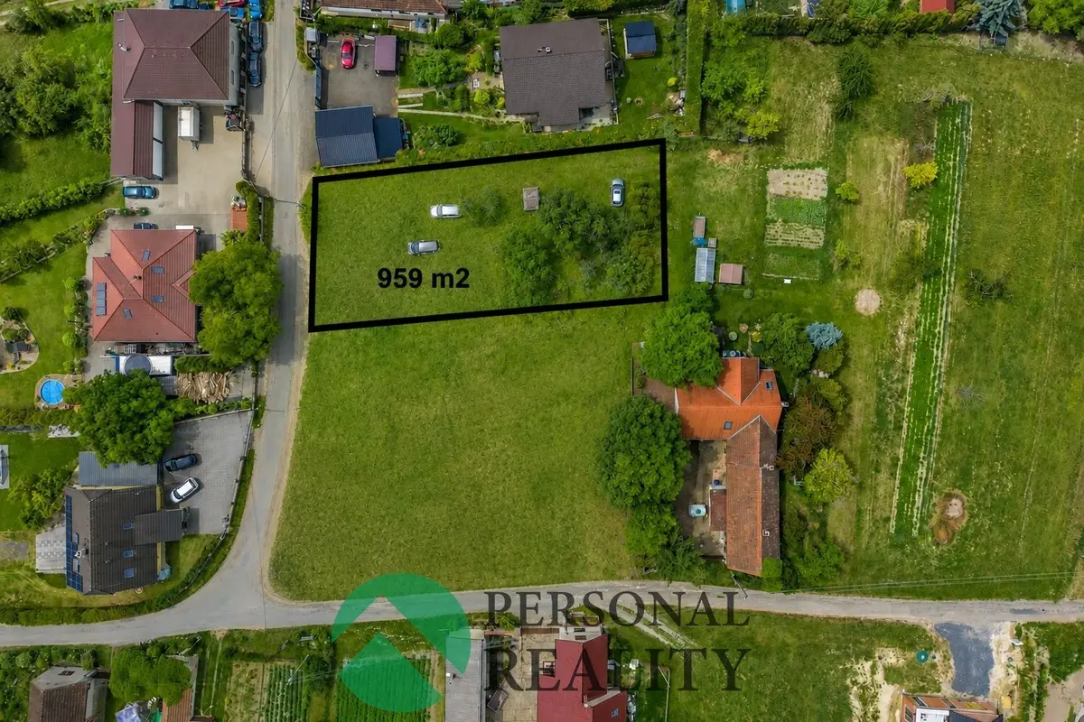 Prodej pozemku 959 m², Kly