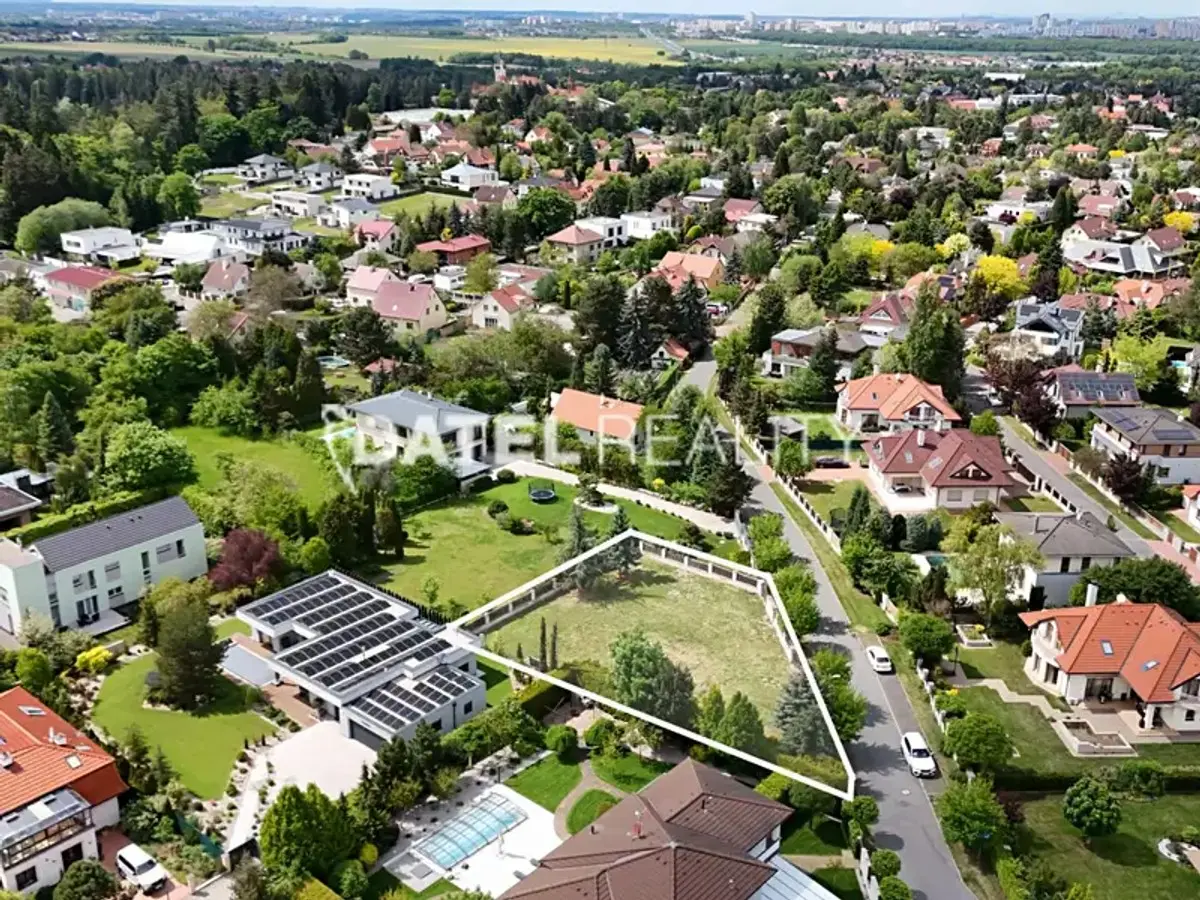 Prodej pozemku 939 m², U Cihelny · Průhonice
