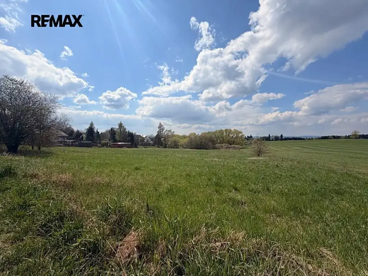 Prodej pozemku 1811 m², Planá · okres Tachov