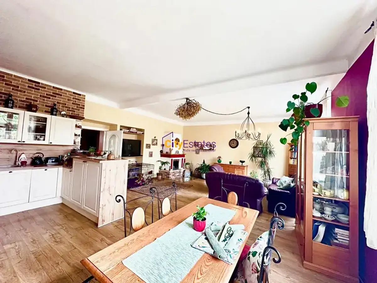 Prodej bytu 3+kk 128 m², Zelená · Dejvice