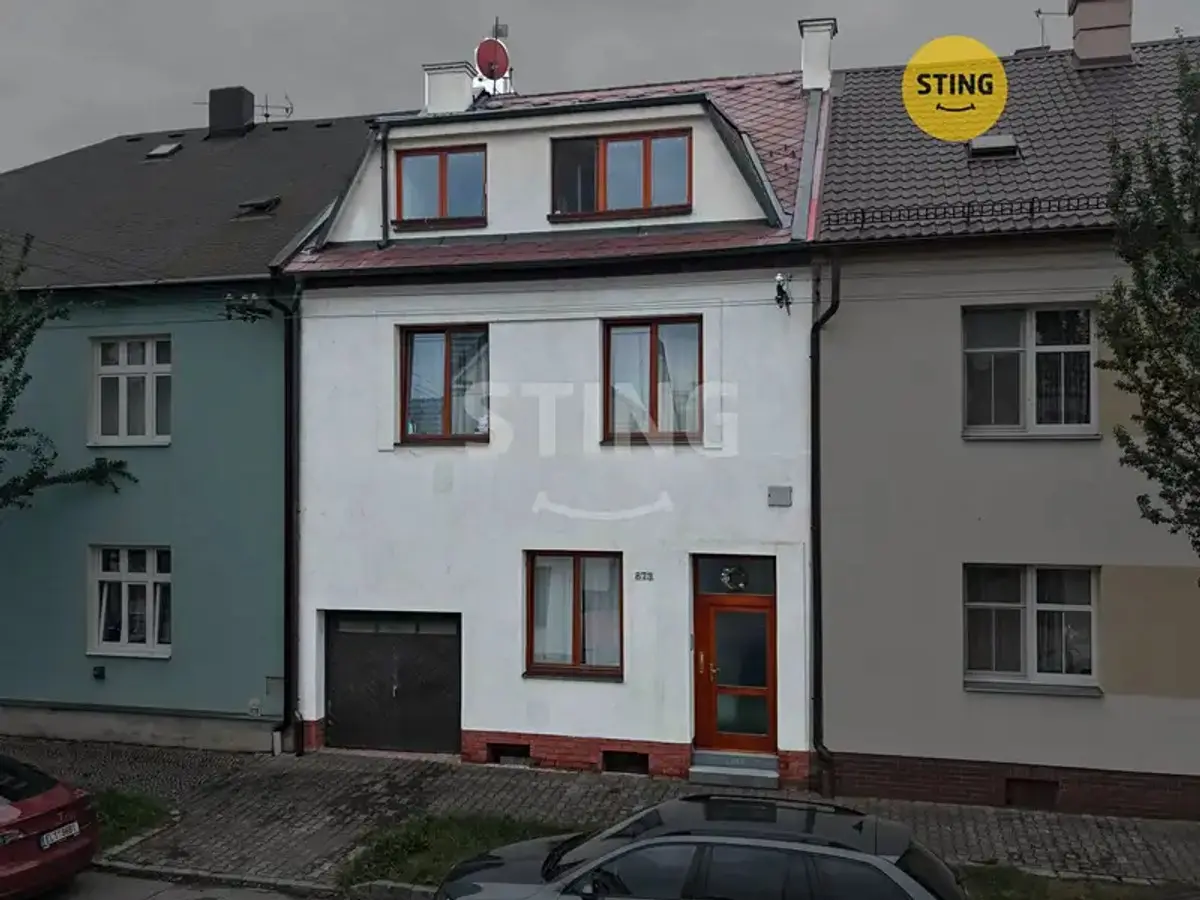 Prodej domu 340 m², Ve Lhotkách · Pardubice